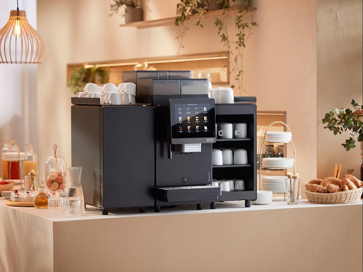 franke-cs-industry-horeca-ratio-4x3-new-a-line-breakfast-area-table